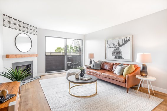 208-341 West 3rd Street, North Vancouver