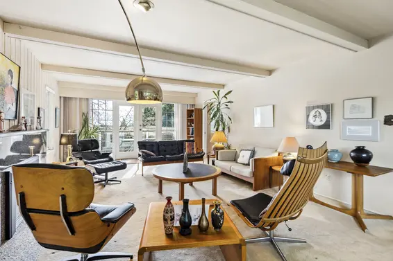 693 East Kings Road, North Vancouver For Sale - image 3