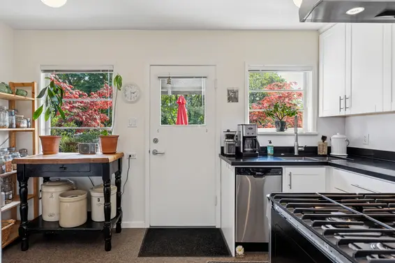 415 West 26th Street, North Vancouver For Sale - image 16
