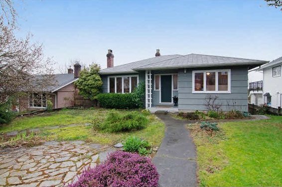 809 East 6th Street, North Vancouver