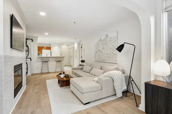 114 155 East 3rd Street, North Vancouver For Sale - image 6