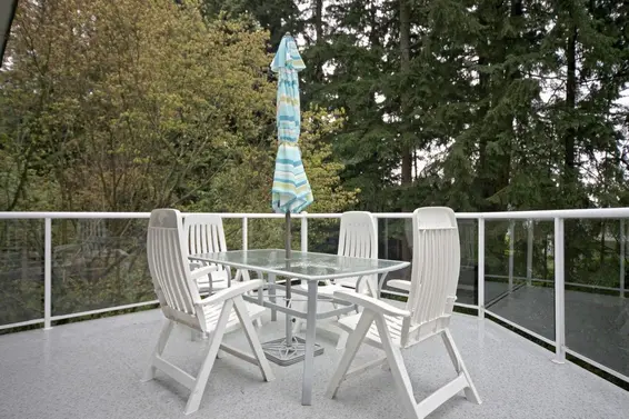 Deck  
