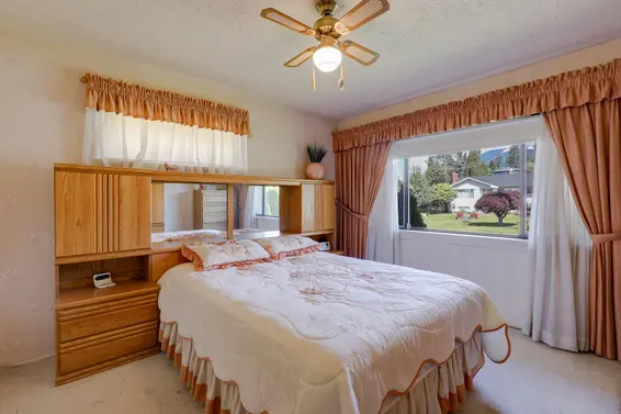 Master Bedroom - 459 East 16th Street, North Vancouver  