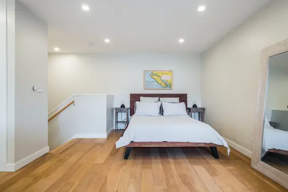 2 2151 Banbury Road, North Vancouver For Sale - image 20