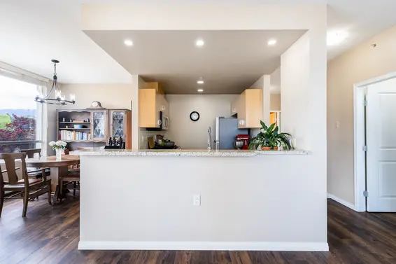 302 120 West 16th Street, North Vancouver For Sale - image 6