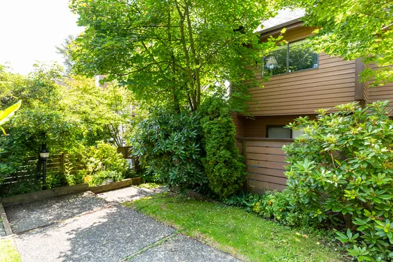 3309 Mountain Highway, North Vancouver  