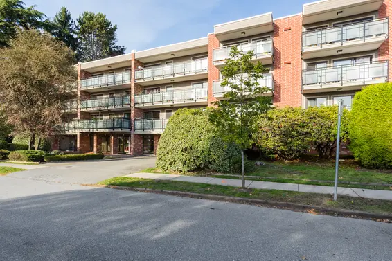 Front of building - 307-360 East 2nd Street, North Vancouver  