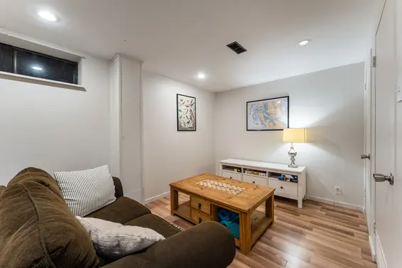 2060 Deep Cove Crescent, North Vancouver For Sale - image 17