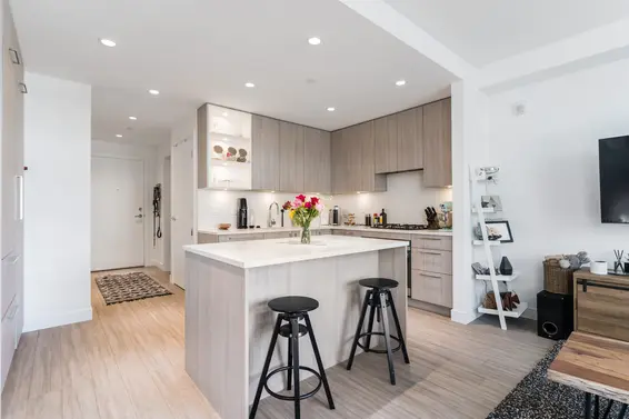 311 707 East 3rd Street, North Vancouver For Sale - image 10