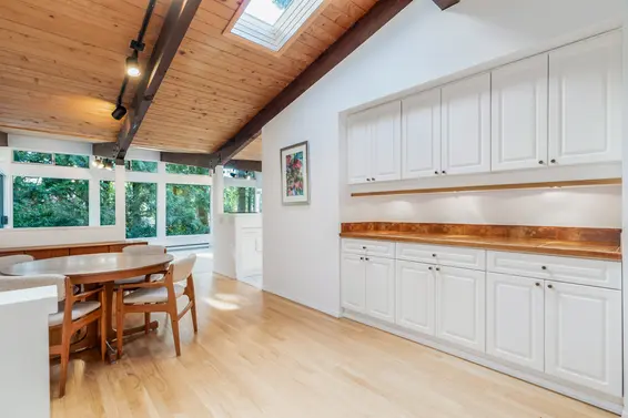 501 West St James Road, North Vancouver For Sale - image 12