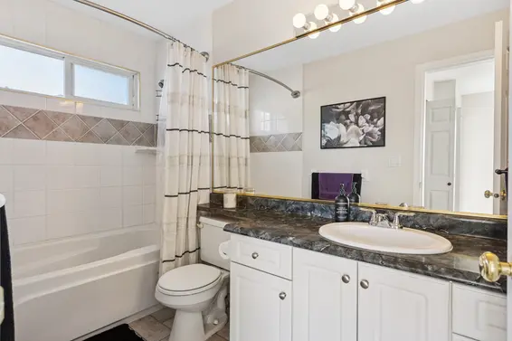 407 East 1st Street, North Vancouver For Sale - image 34