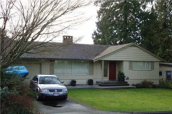 693 St. Ives Crescent, North Vancouver