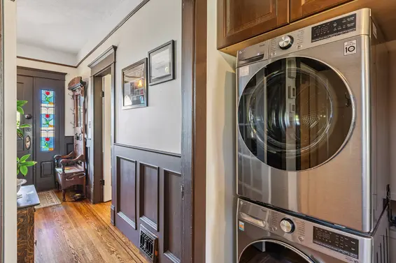 234 West Windsor Road, North Vancouver For Sale - image 20