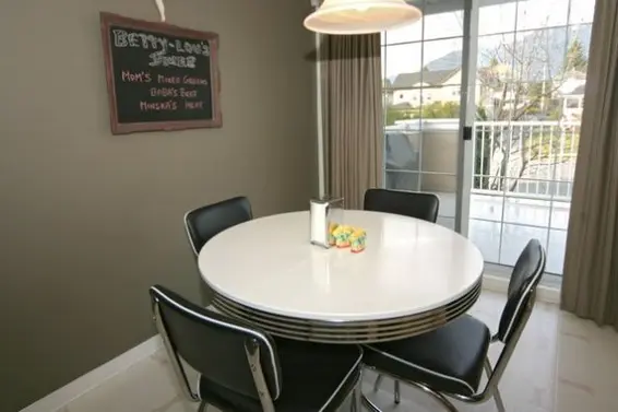 Eating Area  