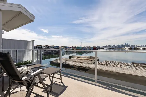16 415 West Esplanade, North Vancouver For Sale - image 44