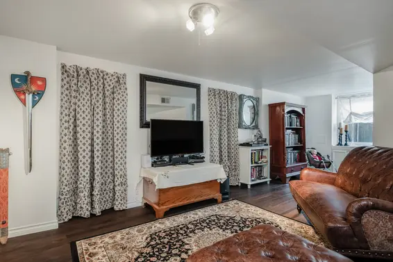 338 West 25th Street, North Vancouver For Sale - image 27