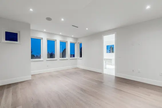 Master Bedroom - 528 East 11th Street, North Vancouver  