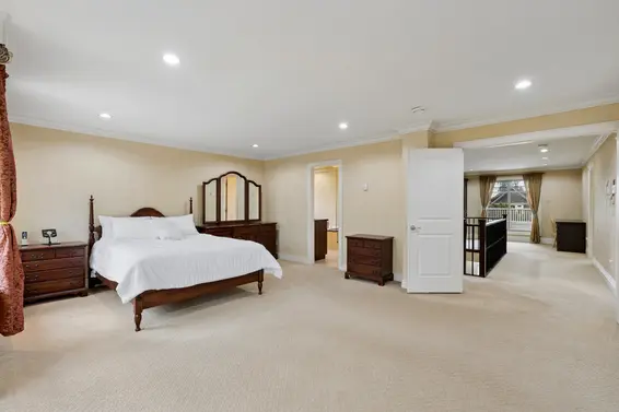 418 East 13th Street, North Vancouver For Sale - image 27