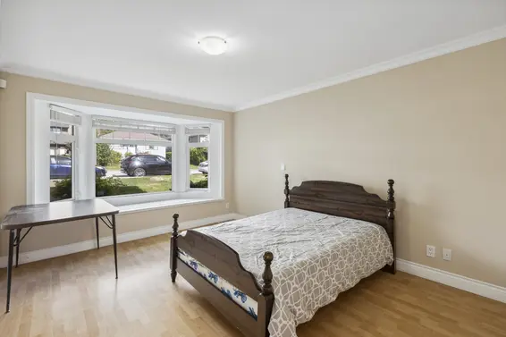 255 East 21st Street, North Vancouver For Sale - image 29