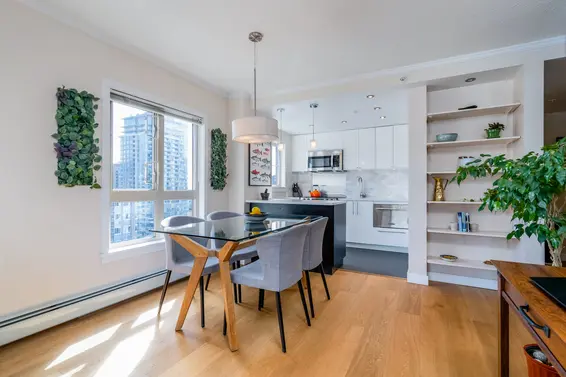 1205 121 West 15th Street, North Vancouver For Sale - image 8