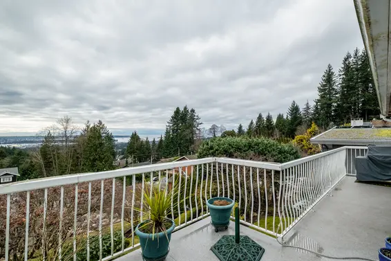 4395 Starlight Way, North Vancouver For Sale - image 35