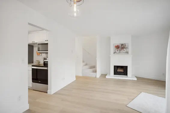 15 251 West 14th Street, North Vancouver For Sale - image 6
