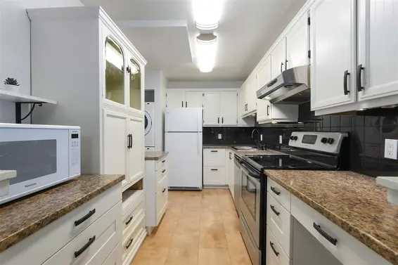 111 2620 Fromme Road, North Vancouver  