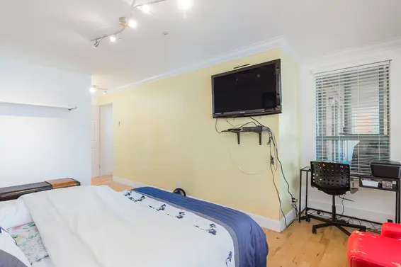 210 223 Mountain Highway - Primary Bedroom  