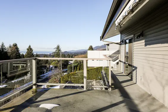 Top floor deck  