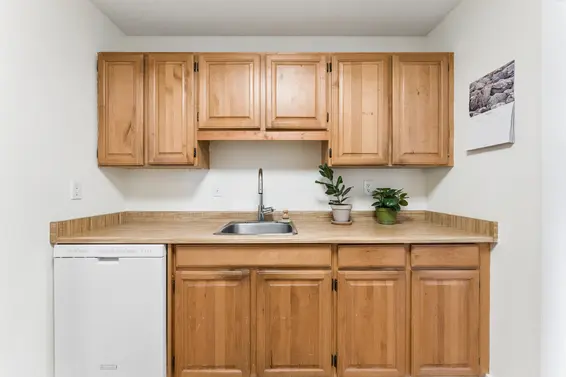 211 1385 Draycott Road, North Vancouver For Sale - image 13