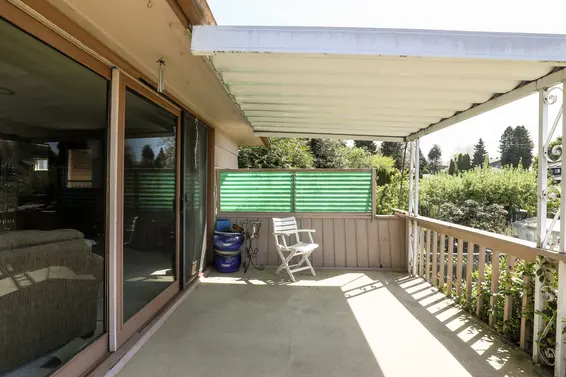 Deck - 459 East 16th Street, North Vancouver  