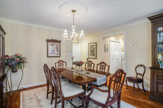 304-1500 Ostler Court, North Vancouver -  dining room 3  