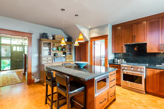 Kitchen - 3096 Fromme Road, North Vancouver  