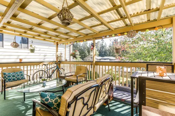 Deck  - 1637 Evelyn Street  