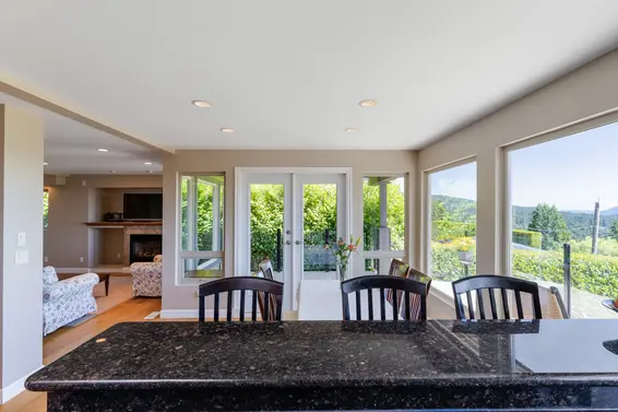 1070 Chamberlain Drive, North Vancouver For Sale - image 16