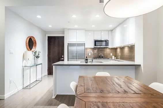 207 255 West 1st Street, North Vancouver For Sale - image 6