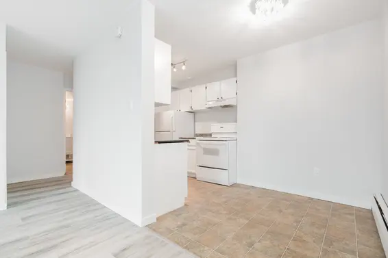 206 131 West 4th Street, North Vancouver For Sale - image 7