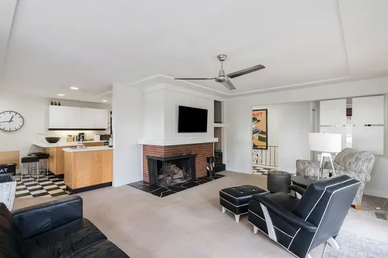 849 East 5th Street, North Vancouver For Sale - image 8