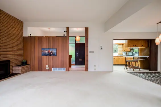 491 Monteray Avenue, North Vancouver For Sale - image 5