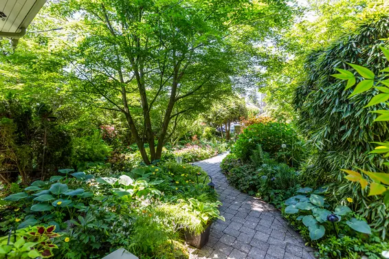 Front garden - 3096 Fromme Road, North Vancouver  