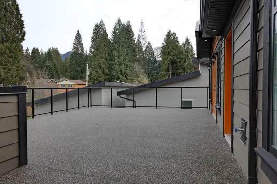 Deck  