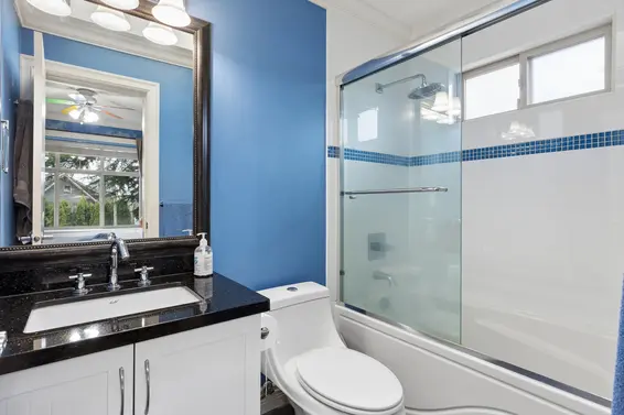 418 East 13th Street, North Vancouver For Sale - image 43