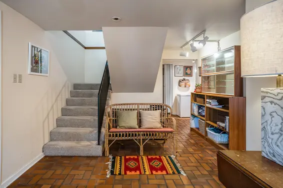 1174 Shavington Street, North Vancouver For Sale - image 21