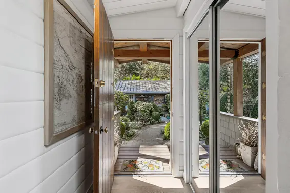 5457 Indian River Drive, North Vancouver For Sale - image 7