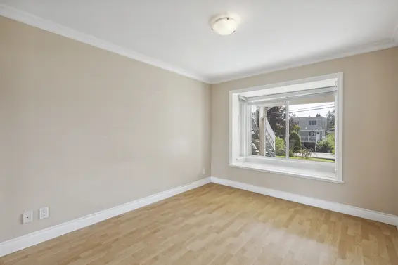 255 East 21st Street, North Vancouver For Sale - image 37