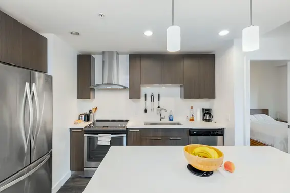 Kitchen - 421 723 3rd Street West  
