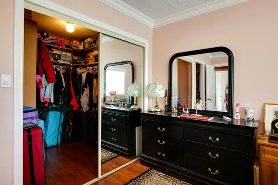 Master Bedroom/Walk-in Closet  