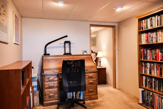 202 West 27th Street, North Vancouver For Sale - image 15