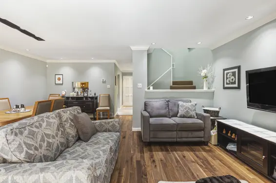 1287 Emery Place, North Vancouver For Sale - image 3