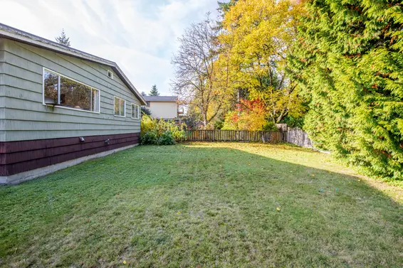 Backyard 3  - 640 E Osborne Road, North Vancouver  
